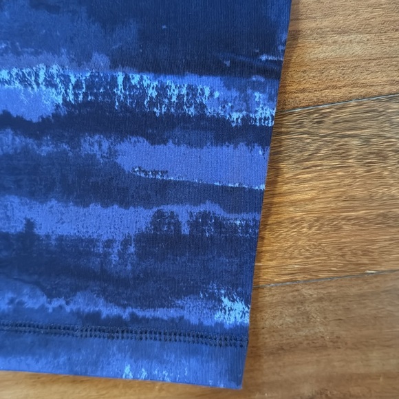 Womans Tek gear 1x nwt mid rise essentials capri - Picture 11 of 14